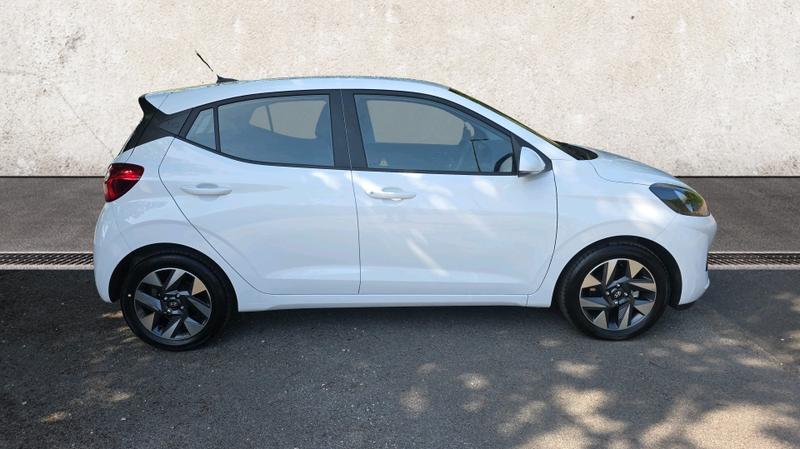 Hyundai i10 Photo cohere-276b270e4cdfe8b35e522b40fd065555a0095065.jpg