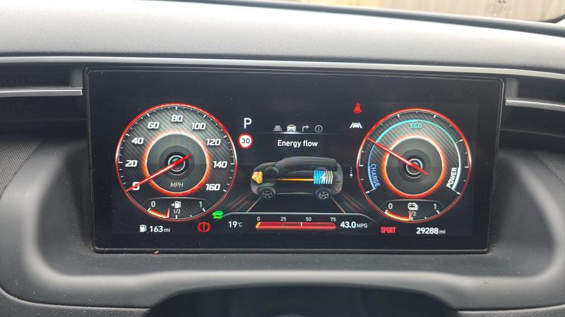 Hyundai TUCSON Photo cohere-27875483d8a040415eb8ccf7153447f8efd039c0.jpg