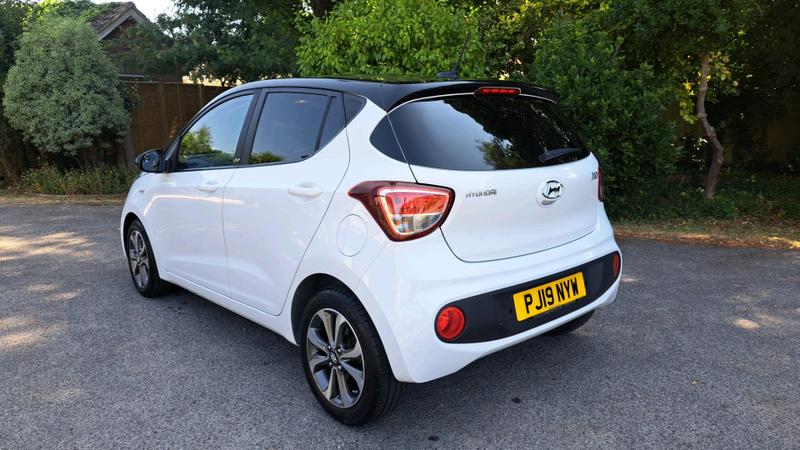 Hyundai i10 Photo cohere-27ef2c2378b97ccc6774103800d9cf742c3ef6ac.jpg