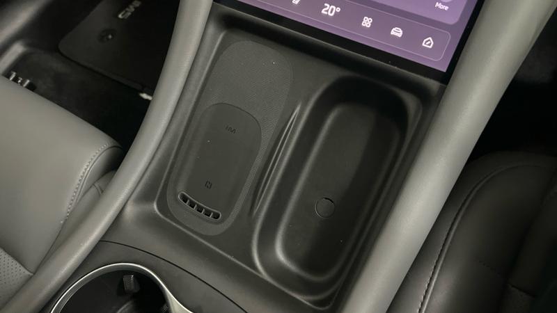 MG IM5 Photo cohere-280dce37f04e7f44f218b0a613e2eff5d7463e2e.jpg