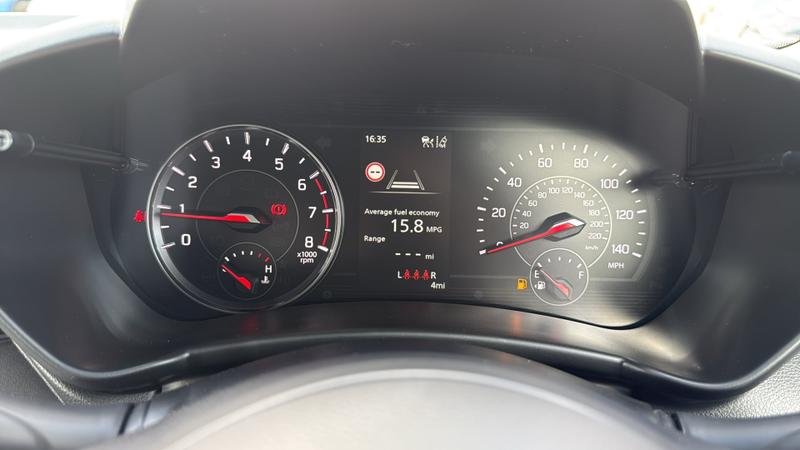 Suzuki Swift Photo cohere-28e7f1b351a50eb26860eb8d6fcf7b0cc8e50b7b.jpg