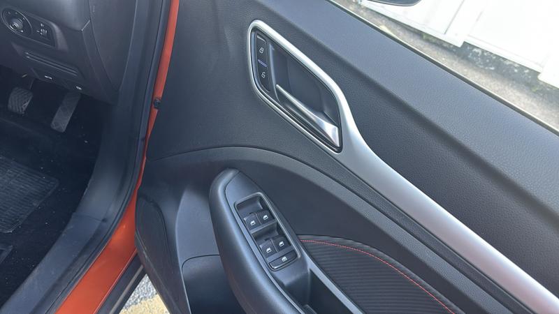 MG ZS Photo cohere-29e3f4af155d3343fe25e1629c8d88a69f92be10.jpg