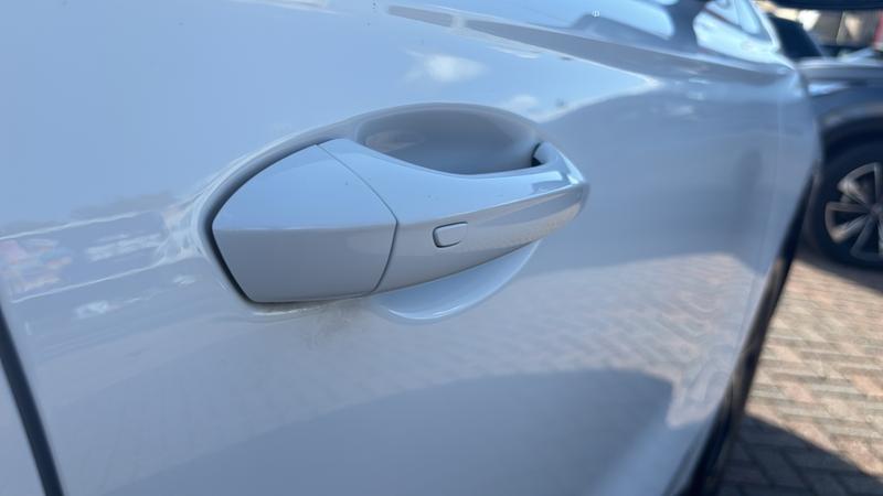 MG MGS5 EV Photo cohere-29f83da80d06ceb8da87edbf391dd9a95d0b2a66.jpg