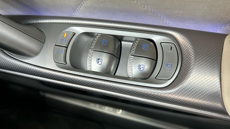 Genesis GV60 Photo cohere-29f8985de1c1dce6129a6e181b1ec7f016693c32.jpg