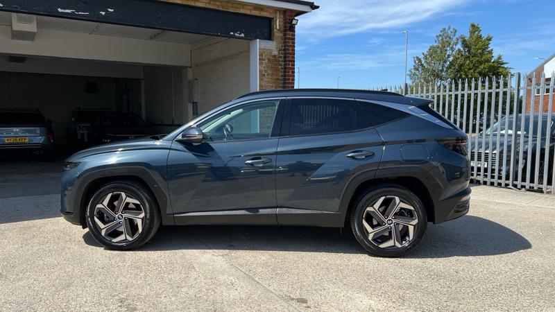 Hyundai TUCSON Photo cohere-2a085010a45b5a35974fbea26e6df4f2ae837029.jpg