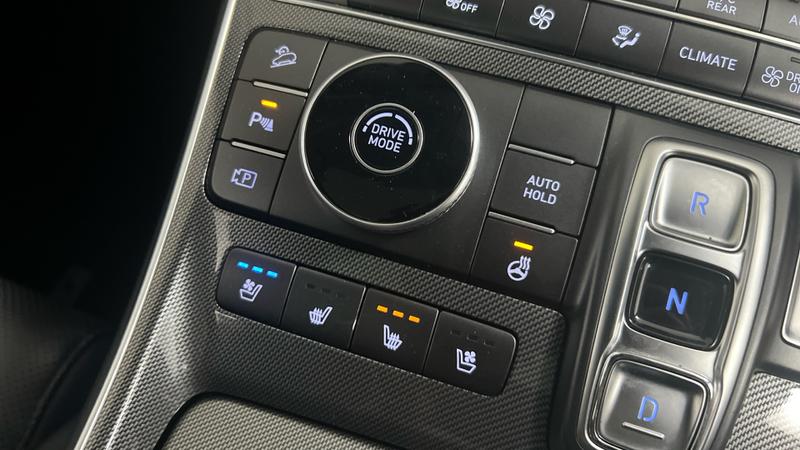 Hyundai Santa Fe Photo cohere-2a3dcecc6b38f1d8da3c13726528b84c3138bedd.jpg