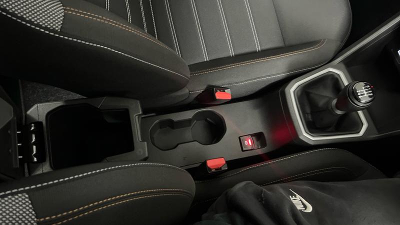 Dacia SANDERO STEPWAY Photo cohere-2aa0320b0bc2d6b9886a01019868997e4247b332.jpg