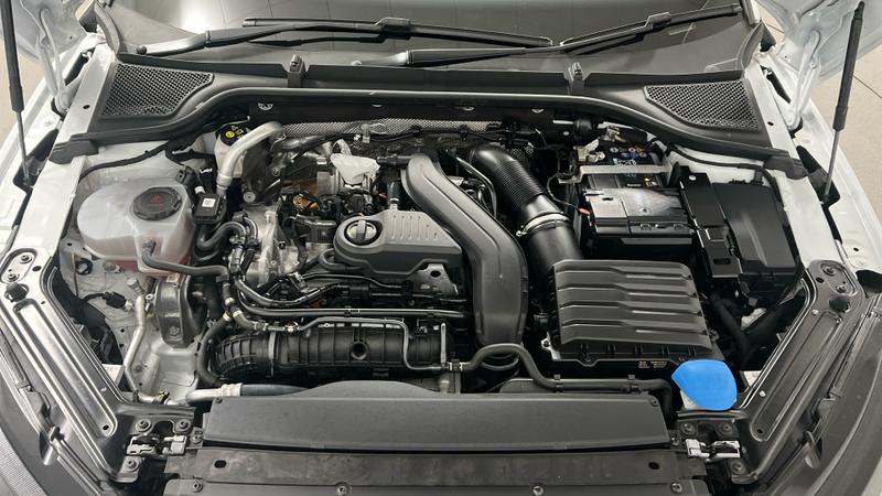 Skoda OCTAVIA Photo cohere-2b00fc5d8d8fef0a23488ec5513155719c1935fa.jpg