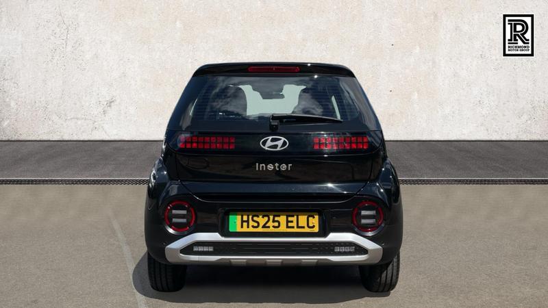 Hyundai INSTER Photo cohere-2b3e599d7518e683067143bf0ebe31e17cd516e9.jpg