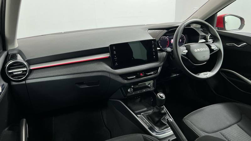 Skoda Fabia Photo cohere-2ba92b4cbe91e9af3093d760e5bd6e4063fcd31f.jpg