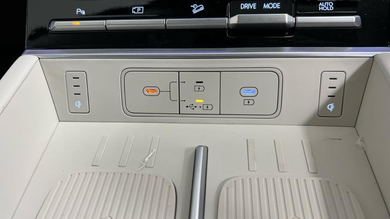 Hyundai santa fe Photo cohere-2c2b5be038c800fa404af289d08cfb89e372ce88.jpg