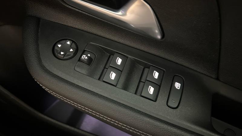Vauxhall Mokka Photo cohere-2c37c02a65fac47f62716be77a48b7ce69e0c07f.jpg