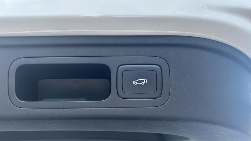 MG MGS5 EV Photo cohere-2c4c9cadca2e1bbdca913328245e0967f25c4cc3.jpg