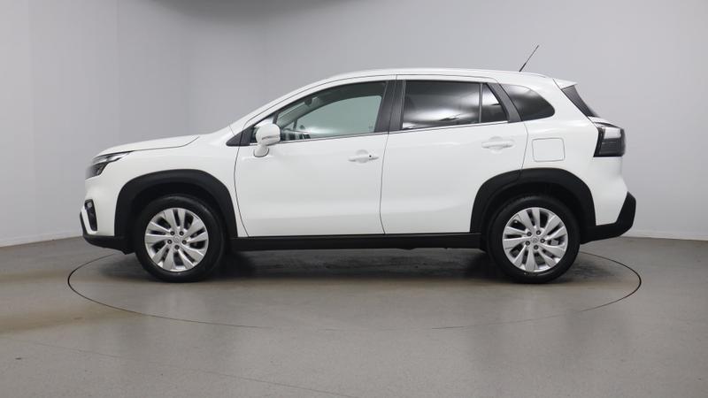 Suzuki S-CROSS Photo cohere-2c68e3d68669459f7b2058d7e744e9fe554cddbc.jpg