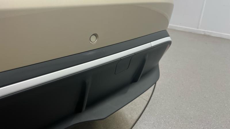 MG MGS6 EV Photo cohere-2ce0b14c3bbc8ae31bc82a6439632747cb364581.jpg