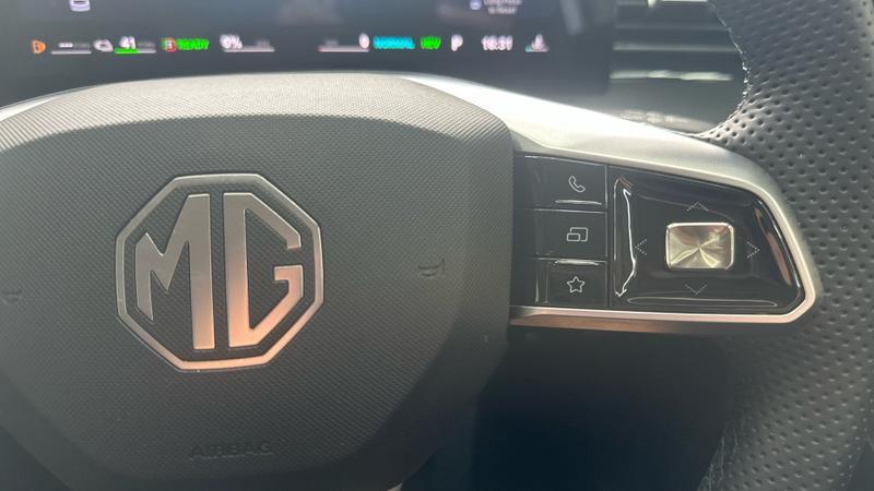 MG HS PHEV 24MY Photo cohere-2cee1b76c734adf1d0e9020b8c6d91d78af67e1e.jpg