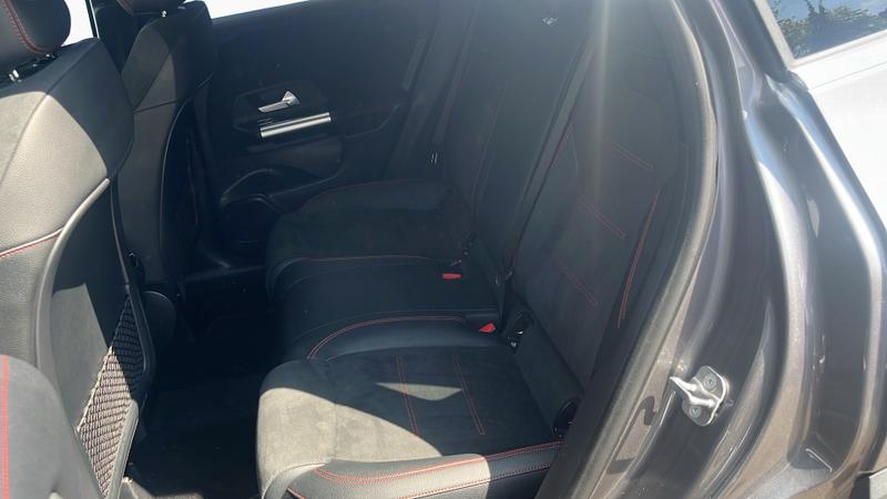 Mercedes-Benz GLA Photo cohere-2d00617717082ae969907b32df11c79554d30dd7.jpg