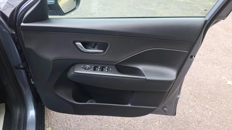 Hyundai KONA Photo cohere-2d4a34654565a3a045a6c532a1d21f470db638f1.jpg