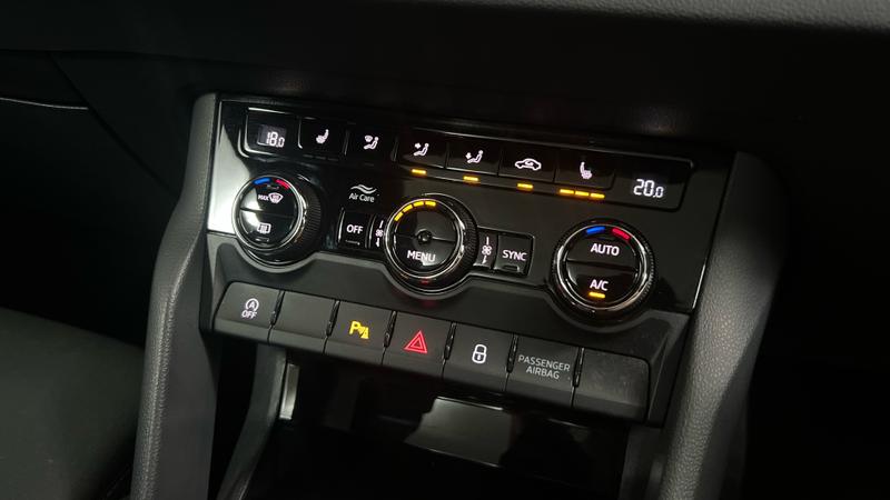 Skoda KAROQ Photo cohere-2d74ba34257b5cfb5d64e26e59a920645d5ba354.jpg