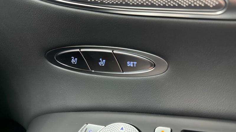 Genesis GV70 Photo cohere-2da769e99ca5ebde61b9a76387e751a2c6756f94.jpg