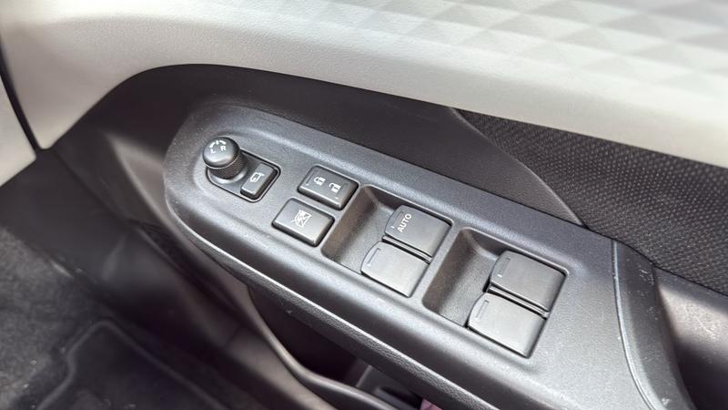 Suzuki SWIFT Photo cohere-2dfab841186d3ce7b78dd995dd27496ad9540ae9.jpg