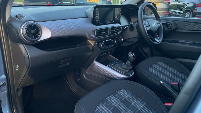 Hyundai i10 Photo cohere-2e1d0500f0f733916e07aca0b1dfefe43ab1dfa9.jpg