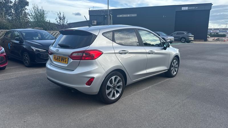Ford Fiesta Photo cohere-2e4b9fc170db5caf408edf25d232b03e435e9e78.jpg