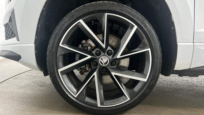 Skoda KAROQ Photo cohere-2e9aba689308401a39fd231d98794d2cb1513b08.jpg