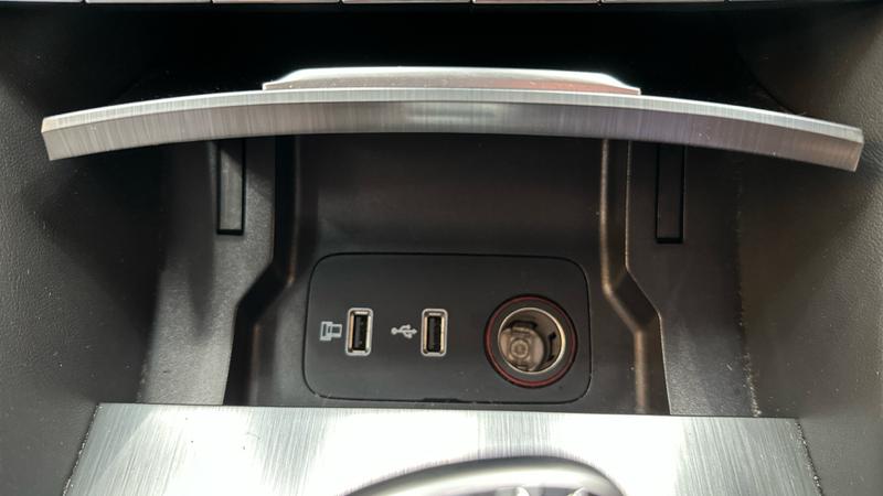 MG MG HS Photo cohere-2e9e2806cba09c77b0ff5fb2d26fe00d6fa69ae1.jpg