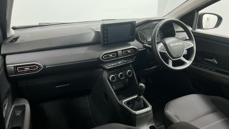 Dacia SANDERO STEPWAY Photo cohere-2eb64beb8b62637e73c281a0fc116d1f8591cdb4.jpg