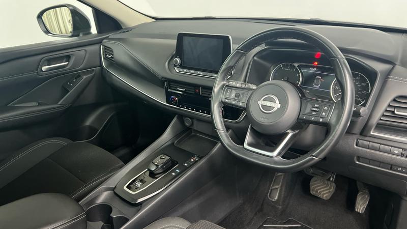 Nissan QASHQAI Photo cohere-2f27283b0f35791ebde6c7a90445c50cedc6cd4c.jpg