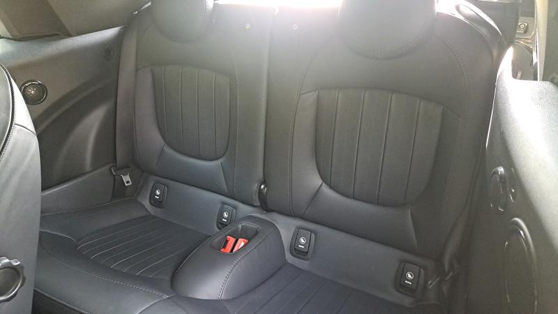 Mini Convertible Photo cohere-2fe870748c864ea11c0baff824cbc125759d24fd.jpg