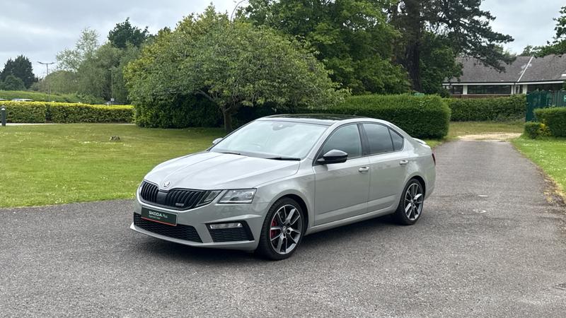 Skoda Octavia Photo cohere-2ff96b2103932d266481c0c4b05c9c89b1f42eb0.jpg
