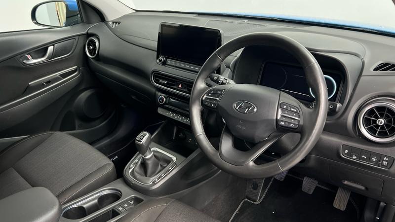 Hyundai KONA Photo cohere-2ffc30e9129063bd29087f0b8b3e8b2ed6a1913a.jpg