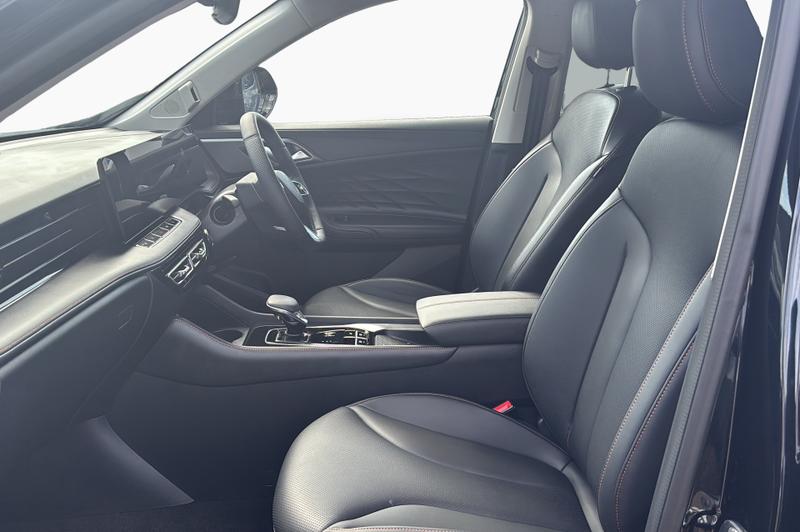 MG HS Hybrid+ Photo cohere-306456e56306441207074fb46740ff8fdcc0e45c.jpg