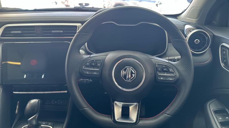 MG ZS Photo cohere-30e6e83e21c8c8f4af087bba0d011ddbf9303d83.jpg