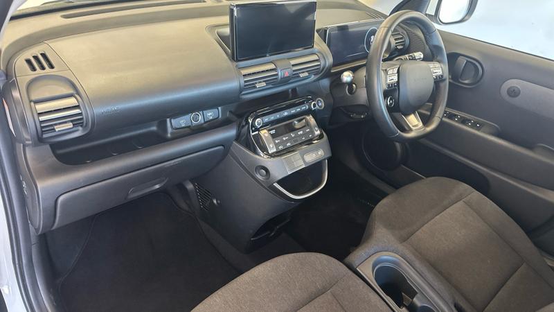 Hyundai INSTER Photo cohere-311aac8a680effce8ba70d479d2ae23a4d7fd319.jpg