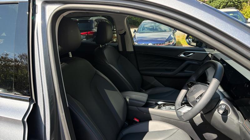 MG HS Hybrid+ Photo cohere-31350d1aef0cca4778aa00040b2572b4d8f4f073.jpg