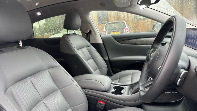 MG MG IM5 Photo cohere-314fbf960e8dff910e6b4838fe12500b3cd10908.jpg