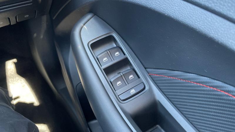 MG ZS Photo cohere-317a02d981253619a363334b0d8d67cde30659c2.jpg