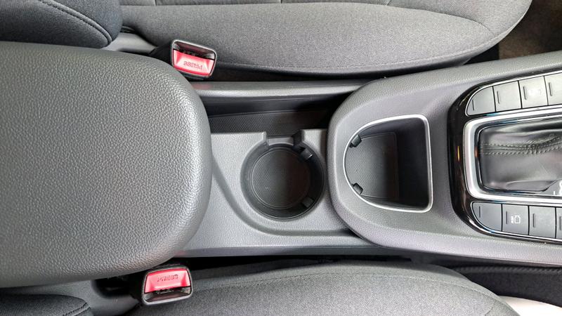 Hyundai IONIQ Photo cohere-31ea0a450d2ba6e9b3af79276c652874bb74634d.jpg