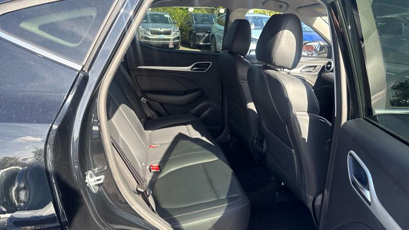 MG ZS Photo cohere-31f88095da76d35f0668d10ba31c5c3728973e4a.jpg