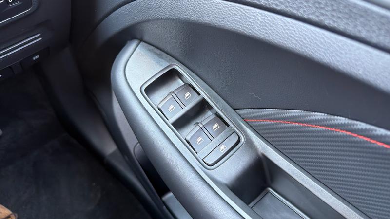 MG ZS Photo cohere-323467b6a80d3b29da1d1e5b8a7c11aade36b036.jpg