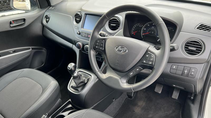 Hyundai i10 Photo cohere-327abe88b973fa04cd3289831f802ac62f45c68f.jpg