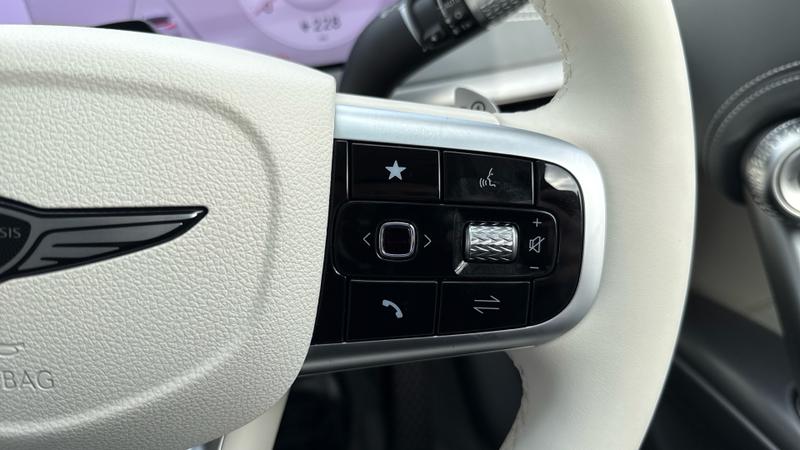 Genesis GV60 Photo cohere-331c9b7d31eb1c6561ff5f6bb6a9bbfeff85e870.jpg