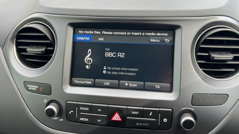 Hyundai i10 Photo cohere-3376f9f1842810eda7477f90f6bd636889d641ec.jpg