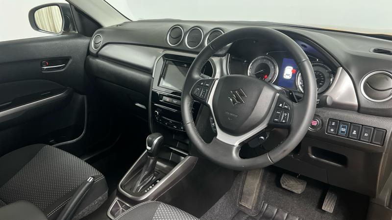 Suzuki VITARA Photo cohere-33c2fc9fc30d6090c1d23ef3eda8ac71d0f51e2e.jpg