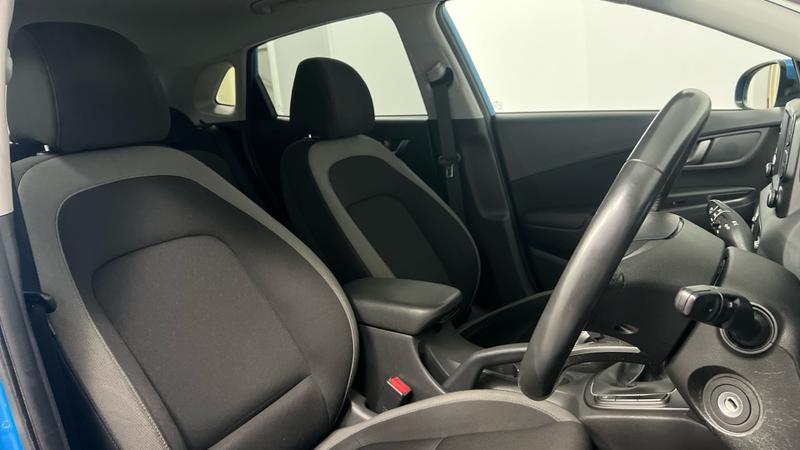 Hyundai KONA Photo cohere-34e5830be263f610b88698e7cf078cedbebb4071.jpg