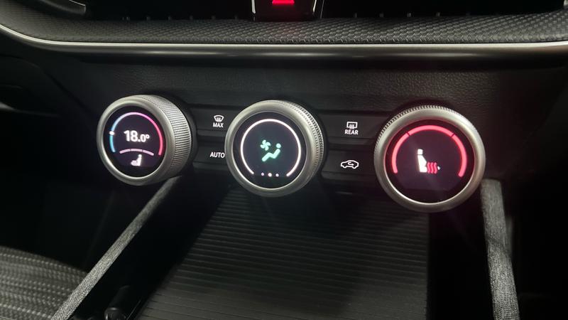 Skoda SUPERB Photo cohere-34ee879c0b4e79a69bcc8a61c55d873ab3499ef9.jpg