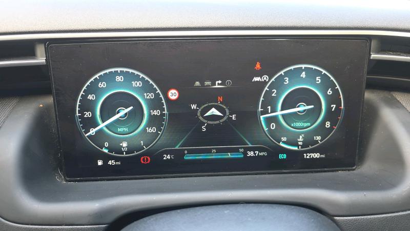 Hyundai TUCSON Photo cohere-34f2dc2d5787e4f1baaa2ddfbb099aa6c618507f.jpg